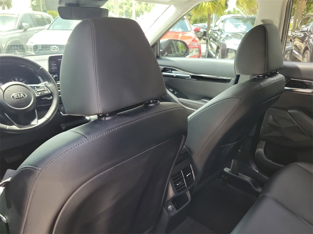 Thumbnail: 2021 Kia Seltos - 9