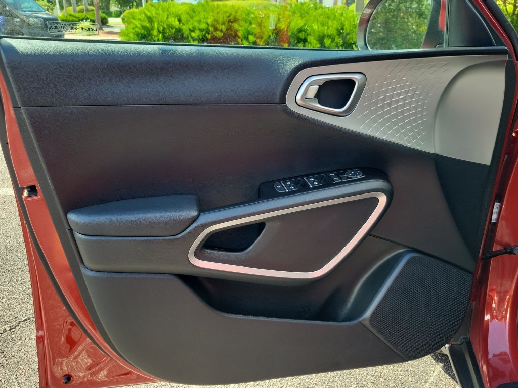 Thumbnail: 2022 Kia Soul - 27