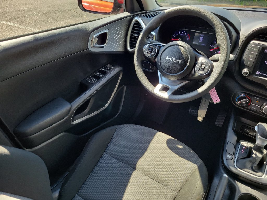 Thumbnail: 2022 Kia Soul - 12