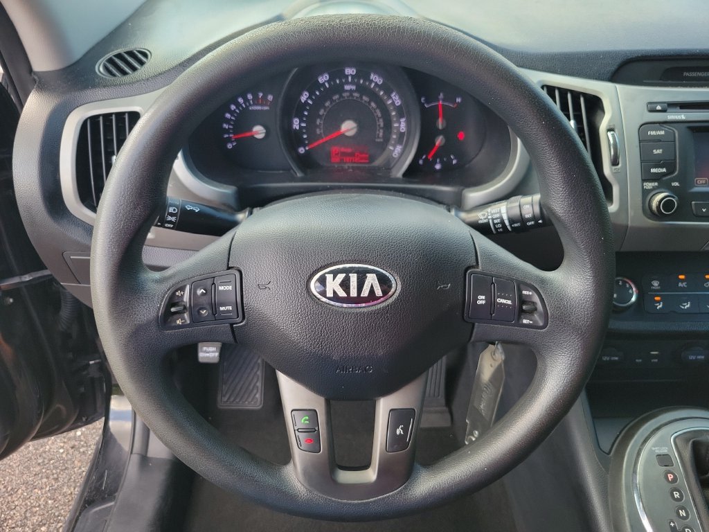 Thumbnail: 2015 Kia Sportage - 30