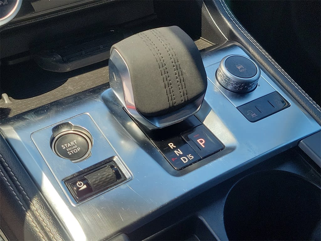 Thumbnail: 2025 Jaguar F-Pace - 12