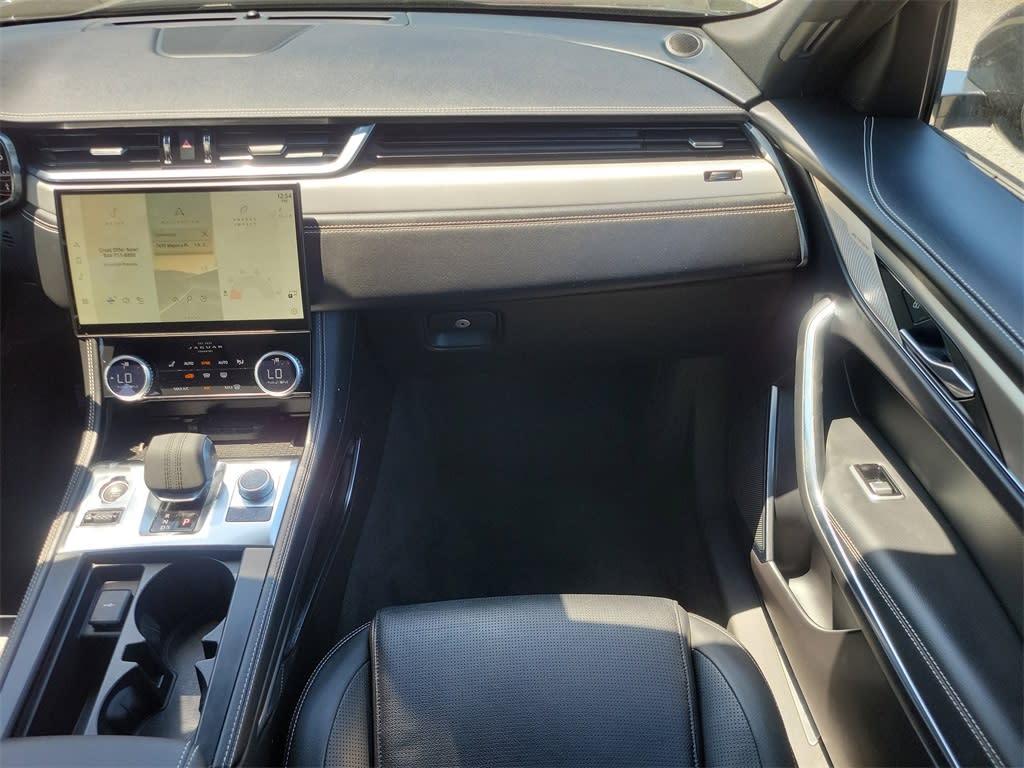 Thumbnail: 2025 Jaguar F-Pace - 20