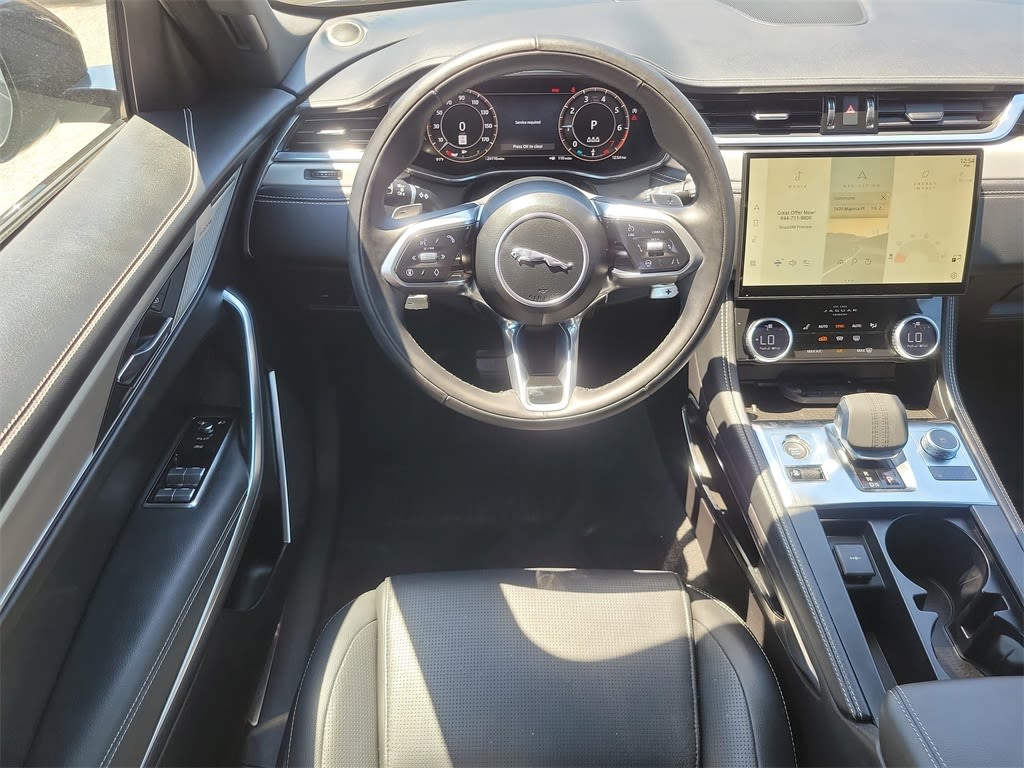 Thumbnail: 2025 Jaguar F-Pace - 9