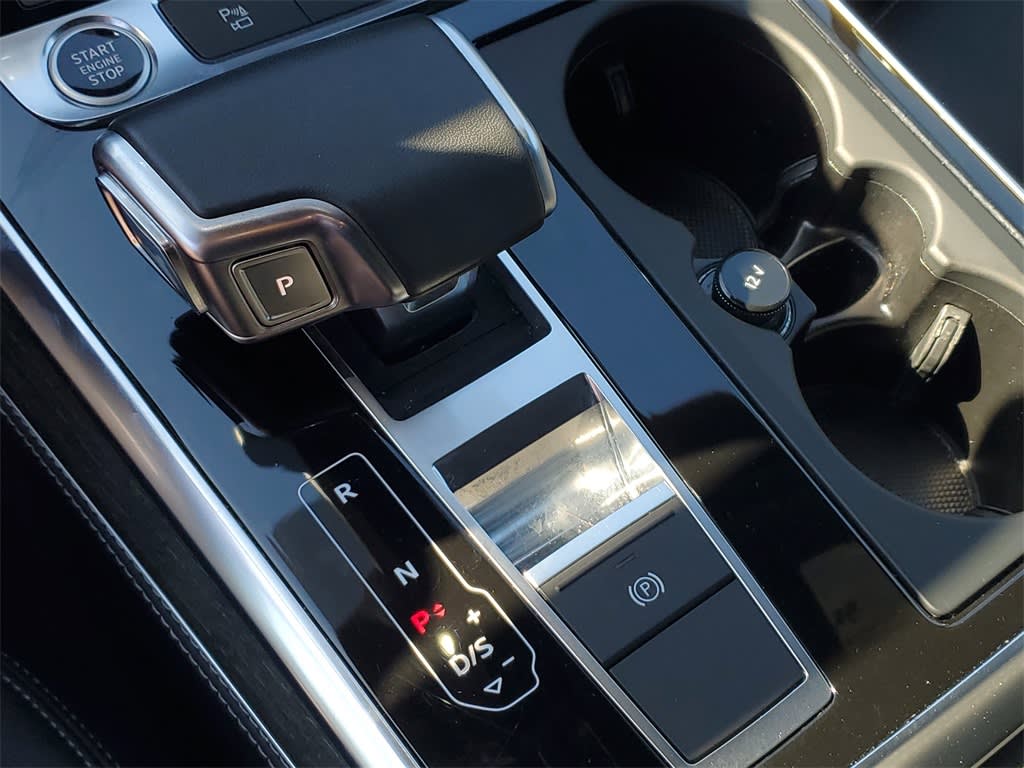 Thumbnail: 2025 Audi Q7 - 13