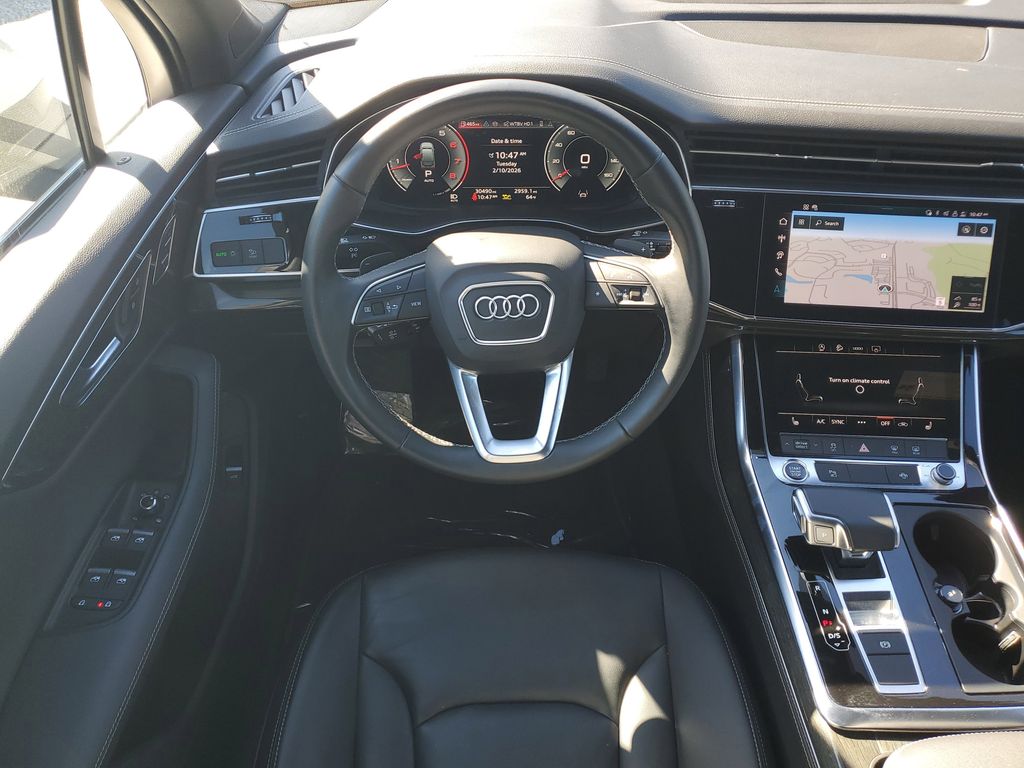 Thumbnail: 2025 Audi Q7 - 6