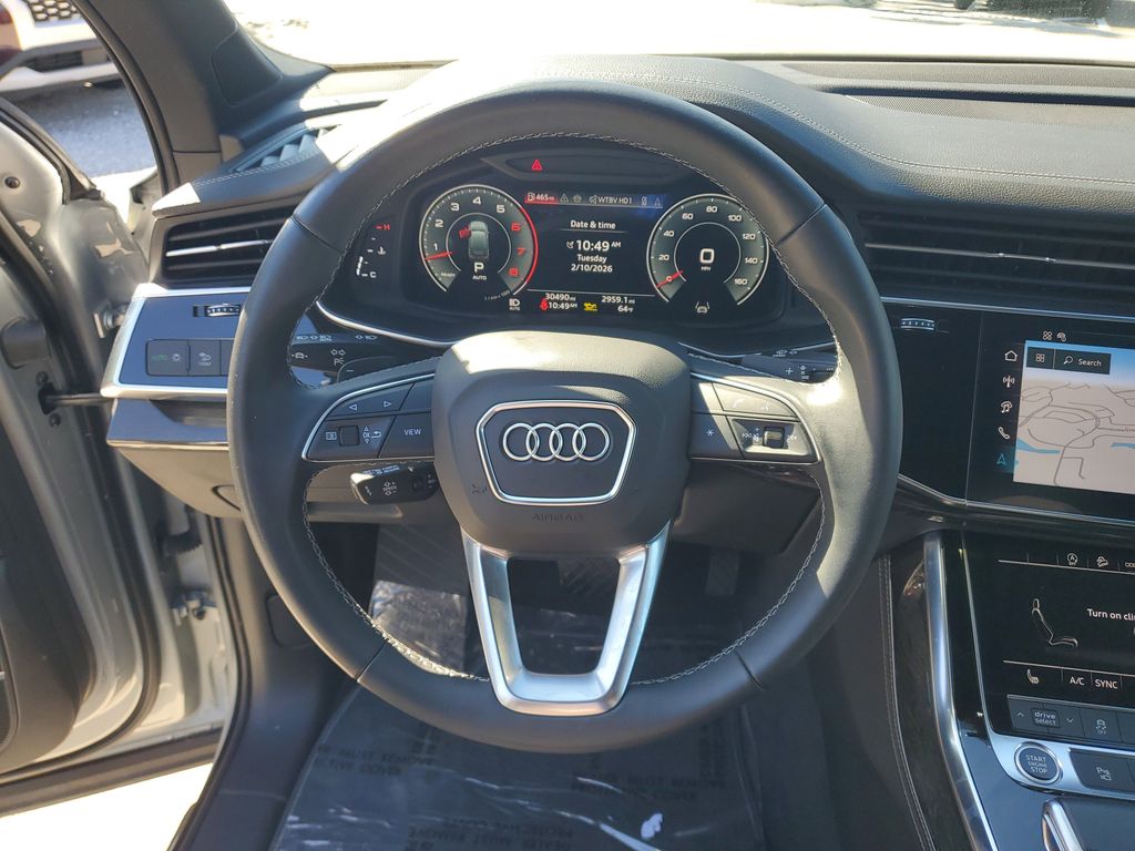 Thumbnail: 2025 Audi Q7 - 11