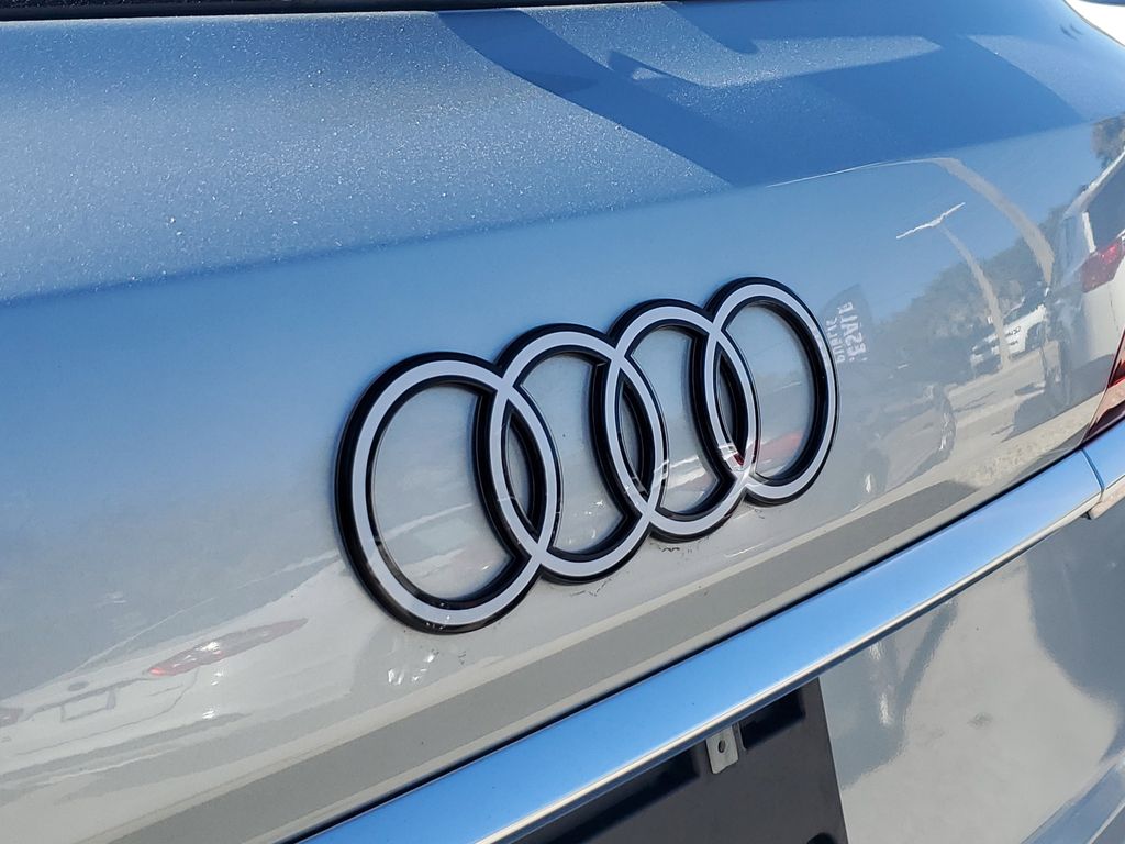 Thumbnail: 2025 Audi Q7 - 4