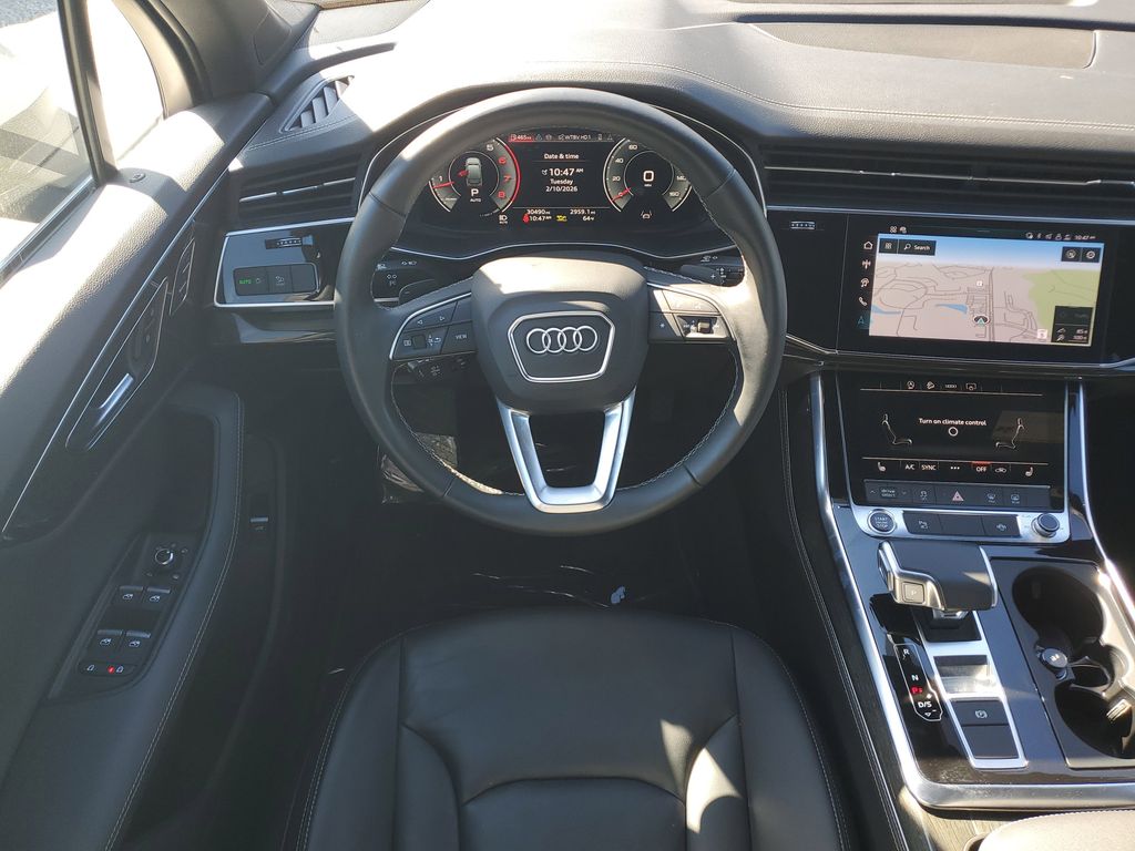 Thumbnail: 2025 Audi Q7 - 6