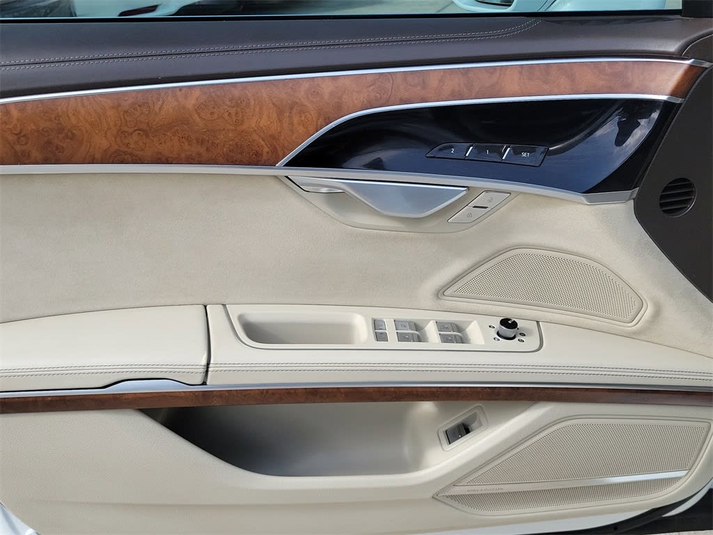 Thumbnail: 2021 Audi A8 - 28