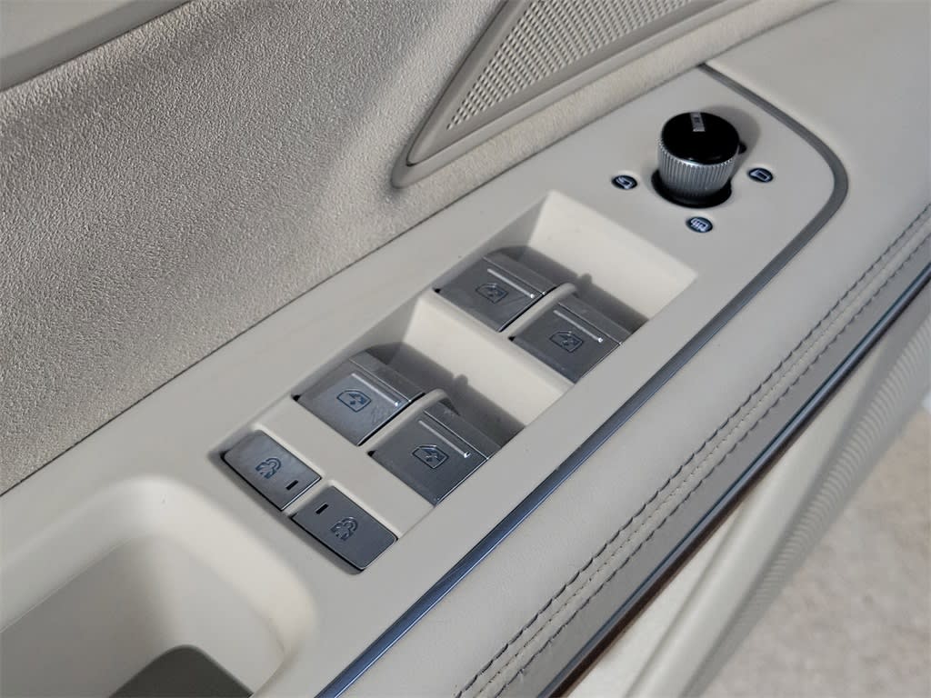 Thumbnail: 2021 Audi A8 - 29