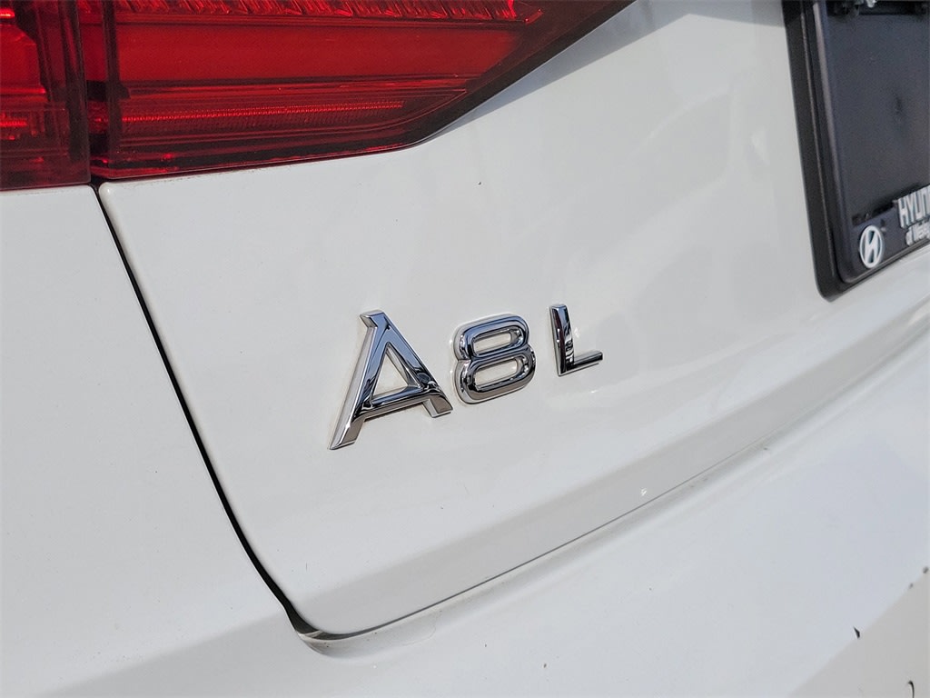 Thumbnail: 2021 Audi A8 - 6