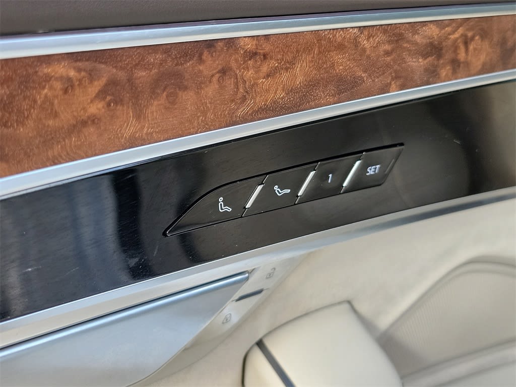 Thumbnail: 2021 Audi A8 - 26