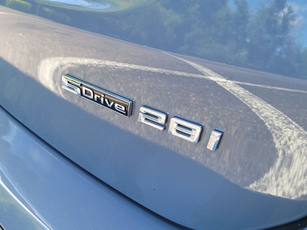 Thumbnail: 2021 BMW X1 - 4