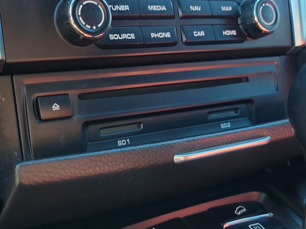 Thumbnail: 2018 Porsche Macan - 29