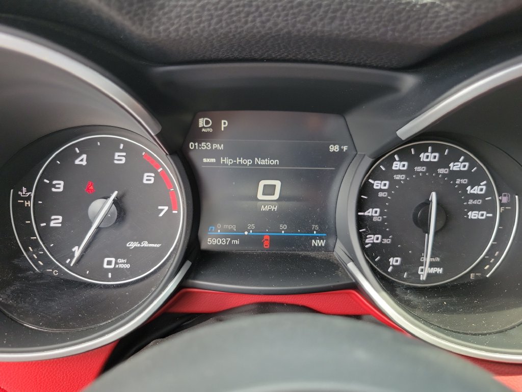 Thumbnail: 2020 Alfa Romeo Stelvio - 15