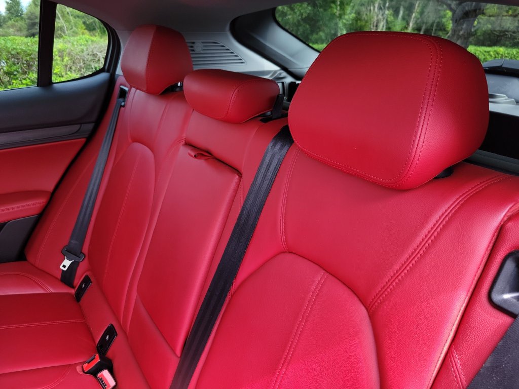 Thumbnail: 2020 Alfa Romeo Stelvio - 26