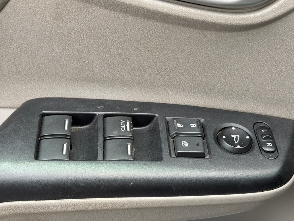 Thumbnail: 2014 Honda Civic - 8