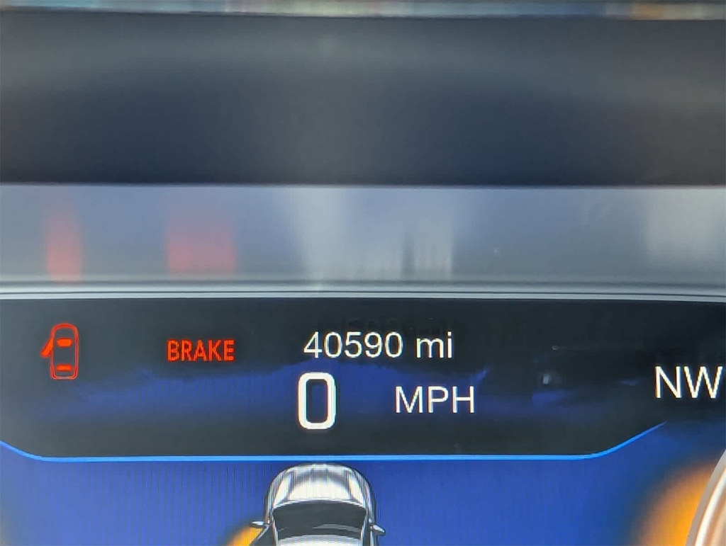 Thumbnail: 2015 Chrysler 200 - 32