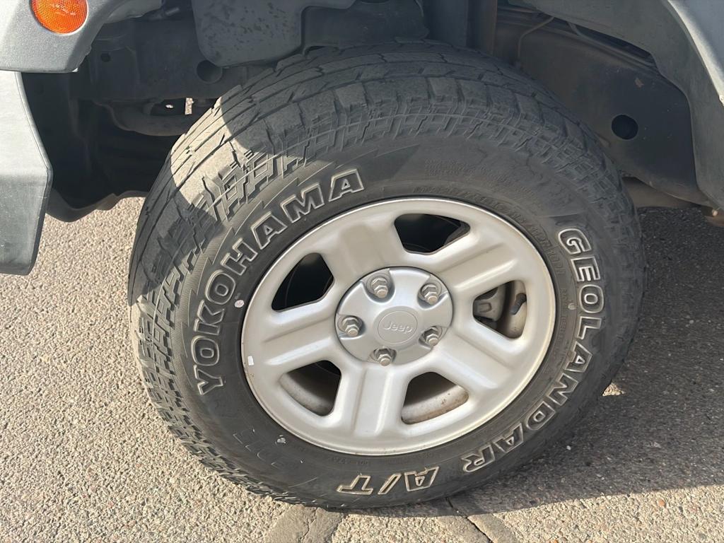 Thumbnail: 2018 Jeep Wrangler - 6