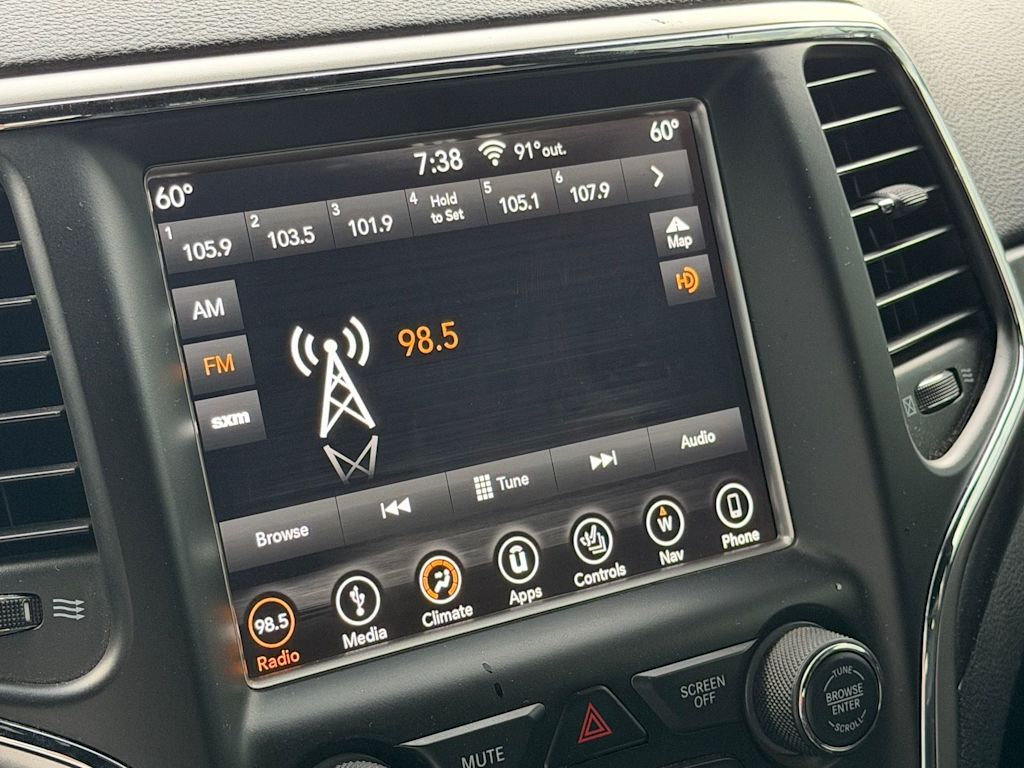 Thumbnail: 2018 Jeep Grand Cherokee - 4