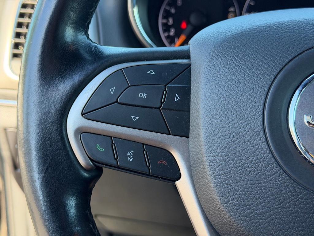 Thumbnail: 2021 Jeep Grand Cherokee - 18