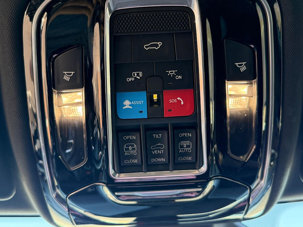 Thumbnail: 2022 Jeep Grand Cherokee - 28