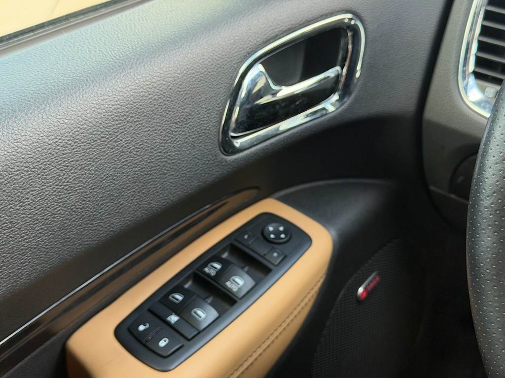 Thumbnail: 2017 Dodge Durango - 27