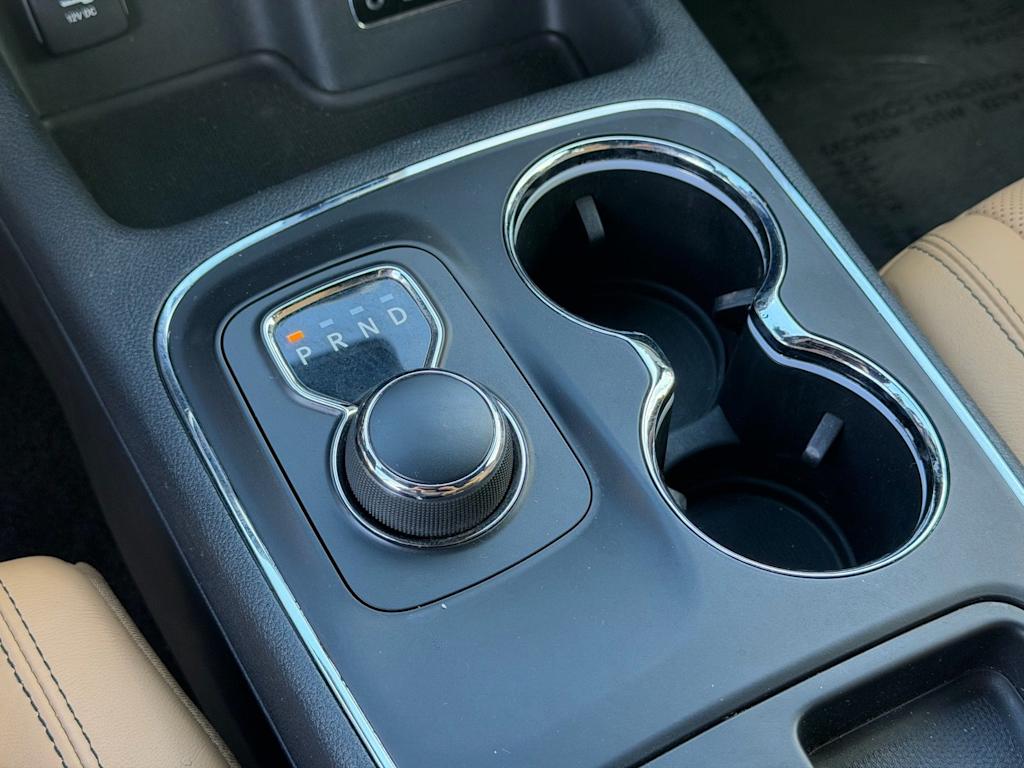 Thumbnail: 2017 Dodge Durango - 9