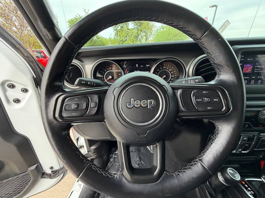 Thumbnail: 2021 Jeep Gladiator - 8