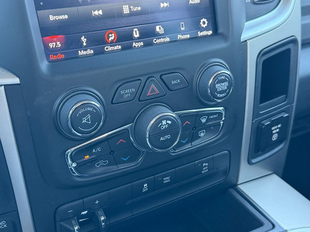 Thumbnail: 2019 RAM 1500 - 13
