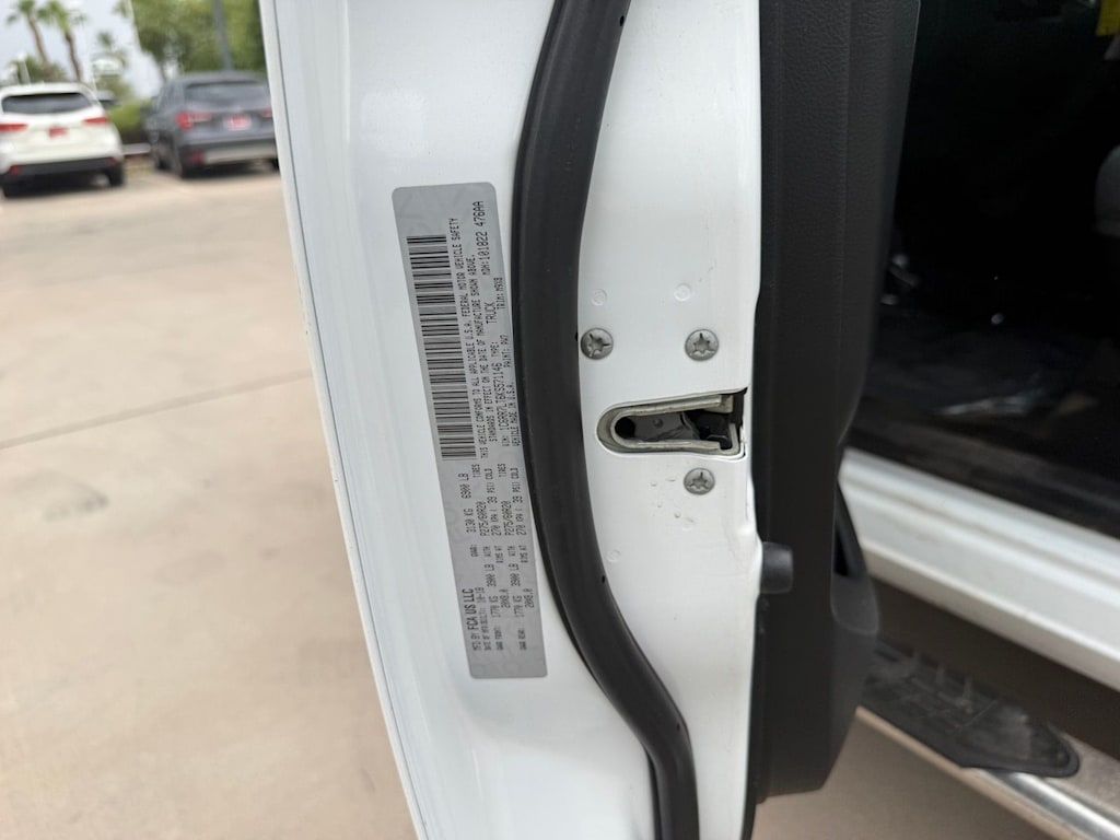 Thumbnail: 2019 RAM 1500 - 15