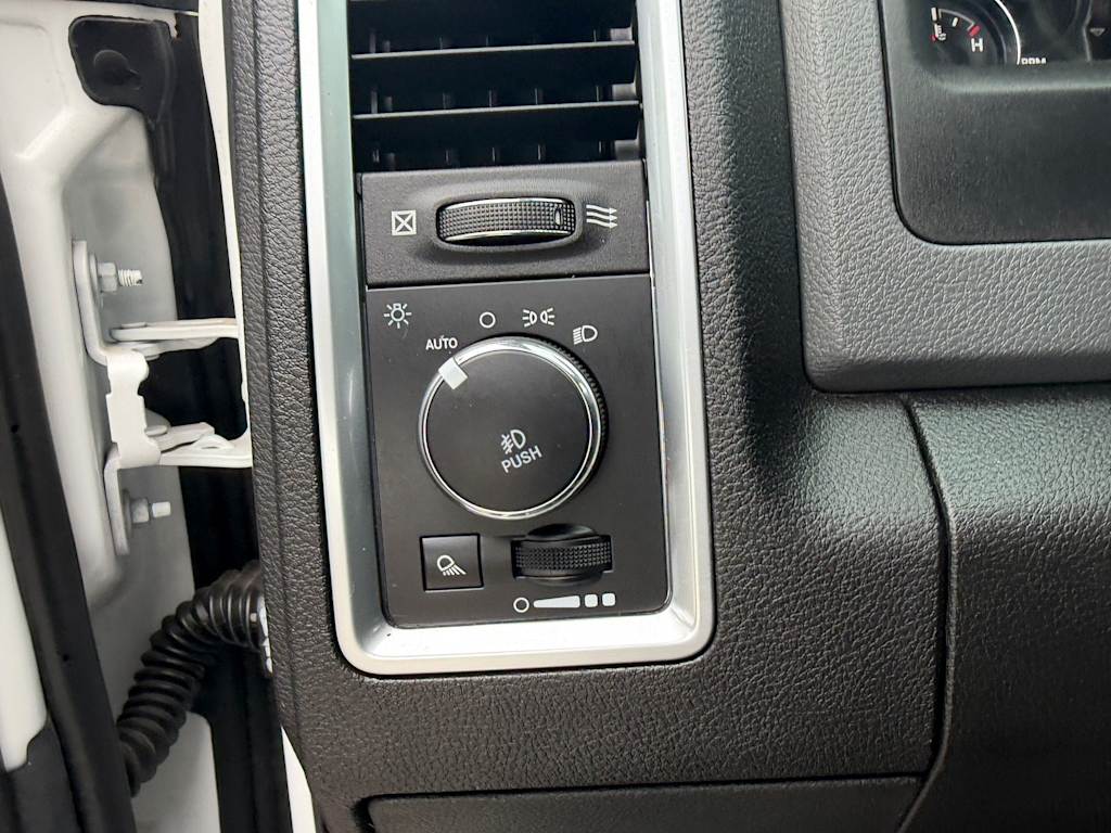 Thumbnail: 2019 RAM 1500 - 22