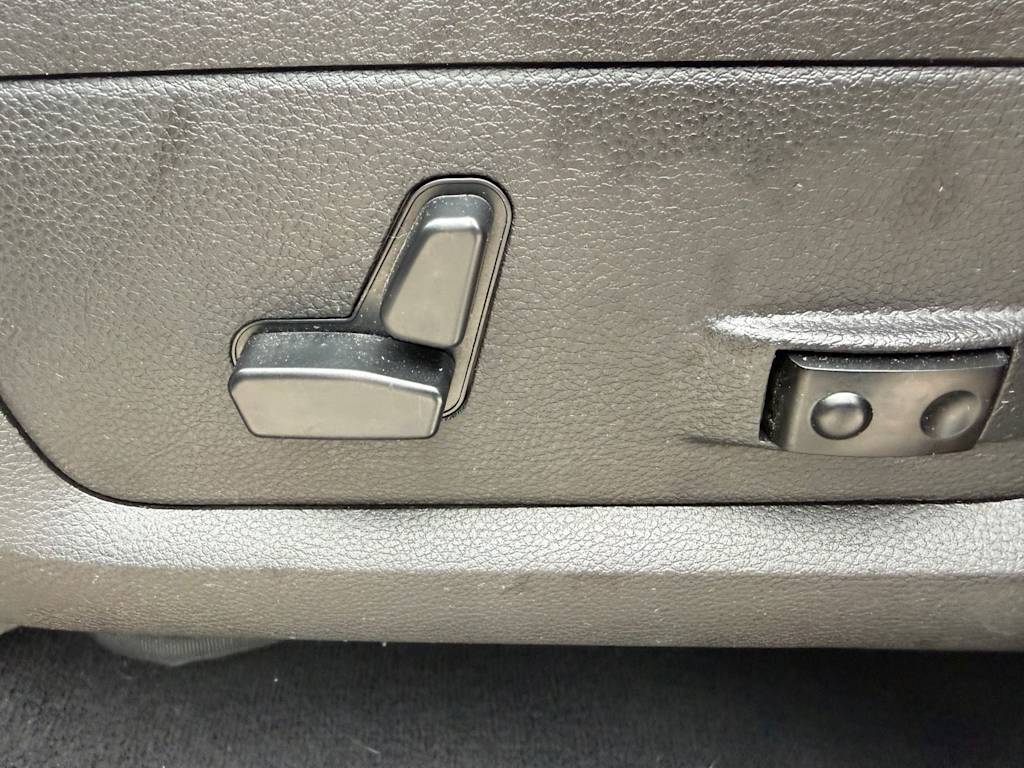 Thumbnail: 2019 RAM 1500 - 19