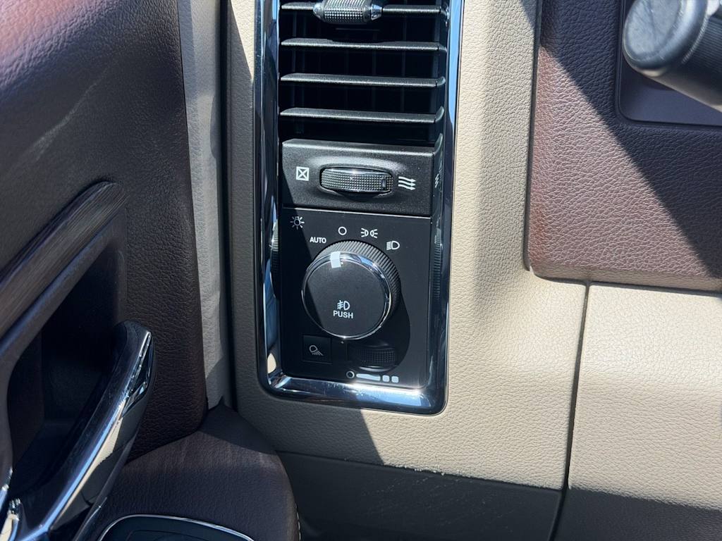 Thumbnail: 2019 RAM 1500 - 10