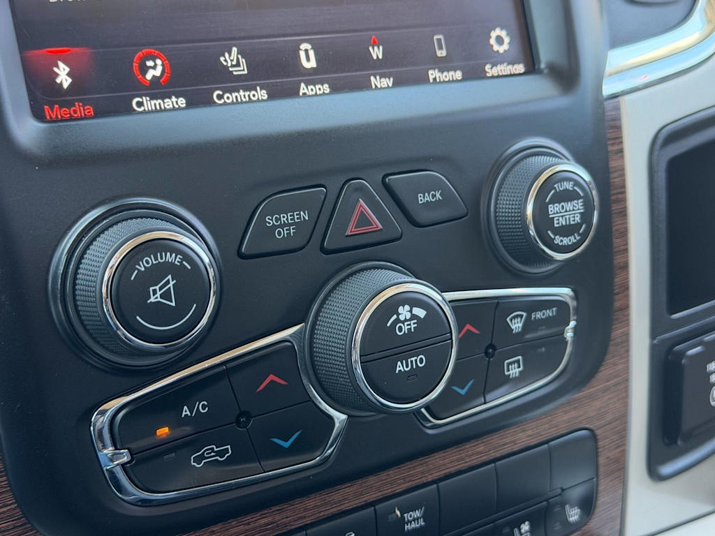 Thumbnail: 2019 RAM 1500 - 19