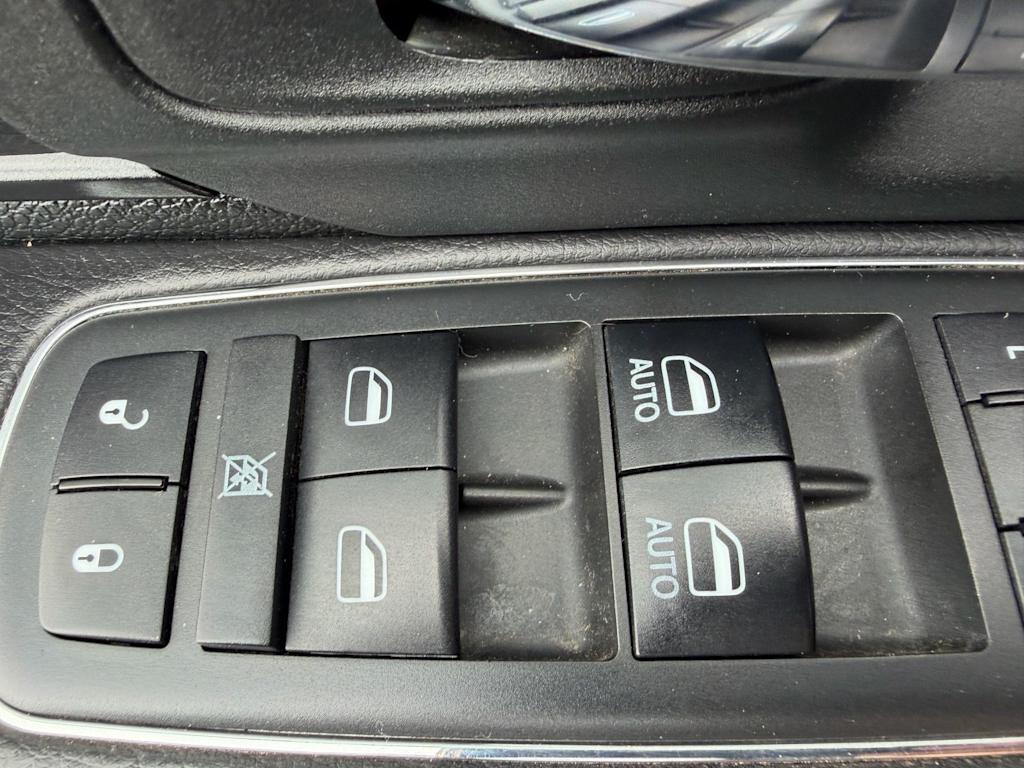 Thumbnail: 2017 RAM 1500 - 21