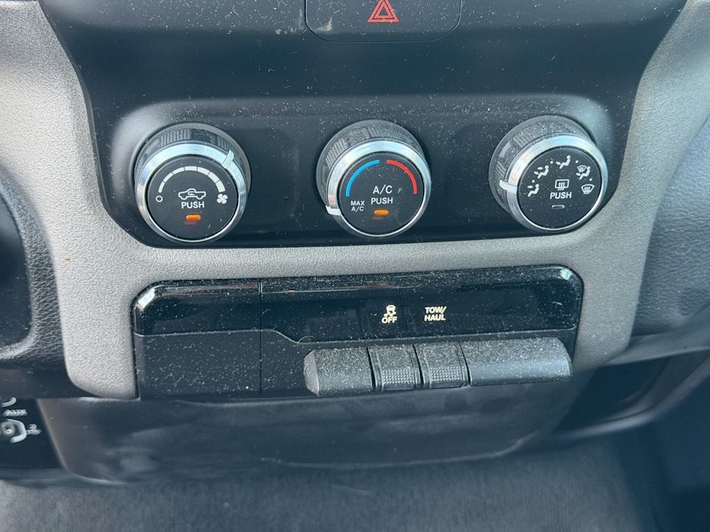 Thumbnail: 2019 RAM 1500 - 14