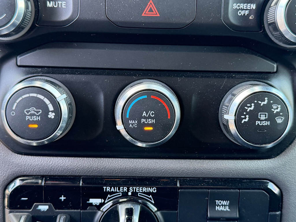 Thumbnail: 2021 RAM 1500 - 25