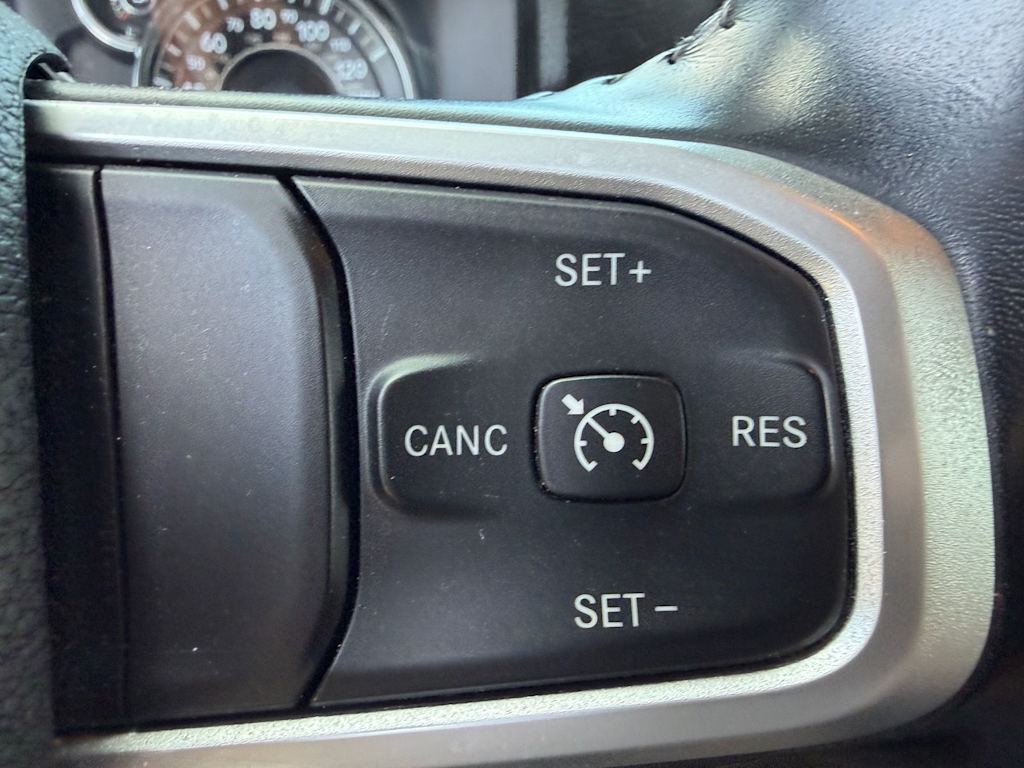 Thumbnail: 2021 RAM 1500 - 21