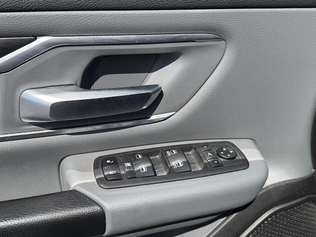 Thumbnail: 2019 RAM 1500 - 25
