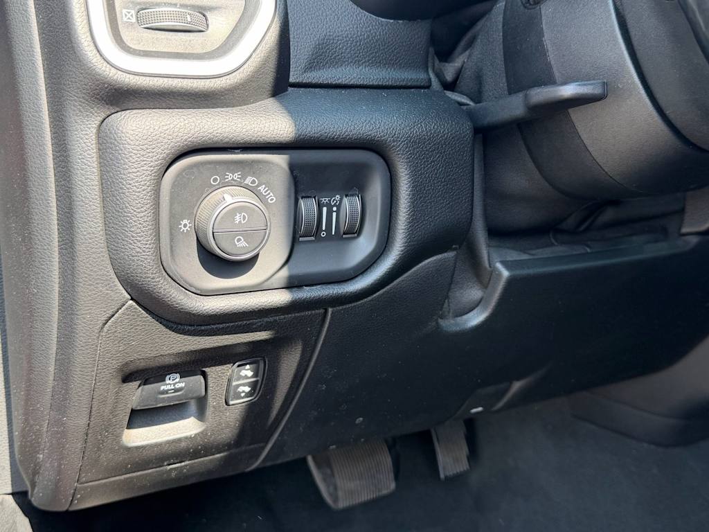 Thumbnail: 2019 RAM 1500 - 26