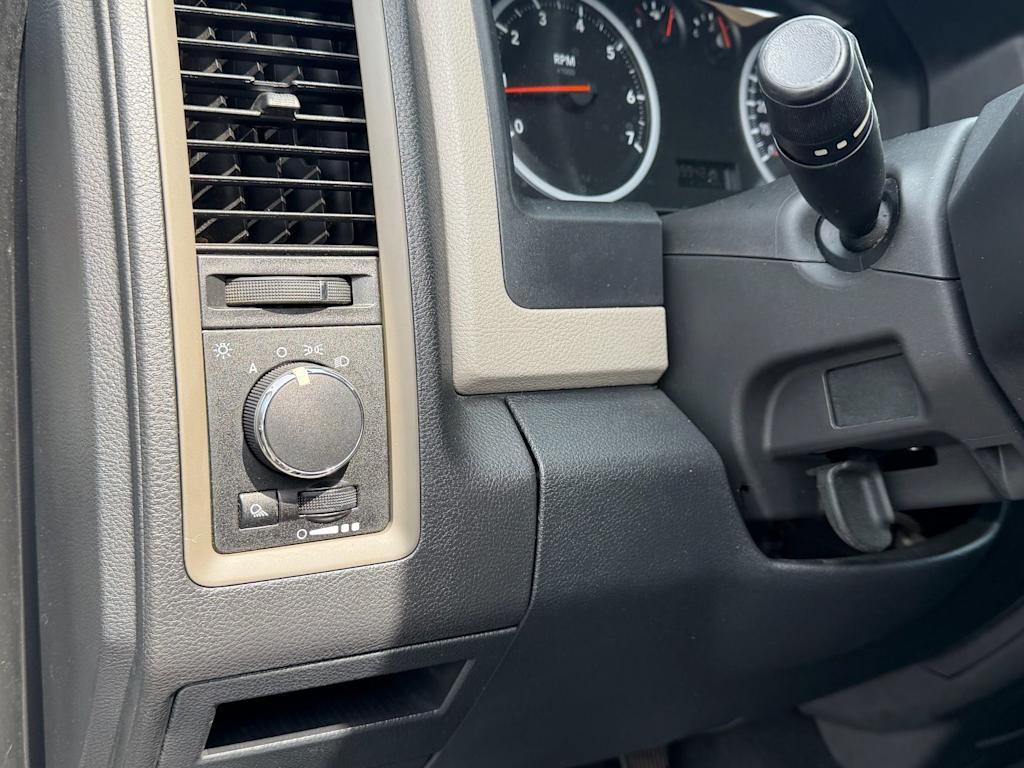 Thumbnail: 2009 Dodge Ram 1500 - 12