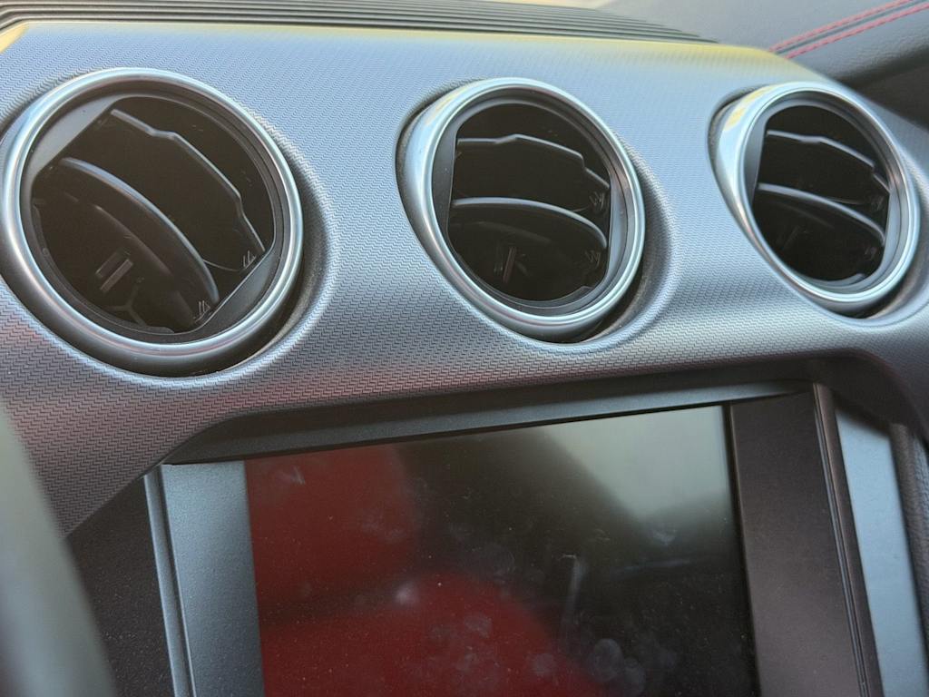 Thumbnail: 2019 Ford Mustang - 18