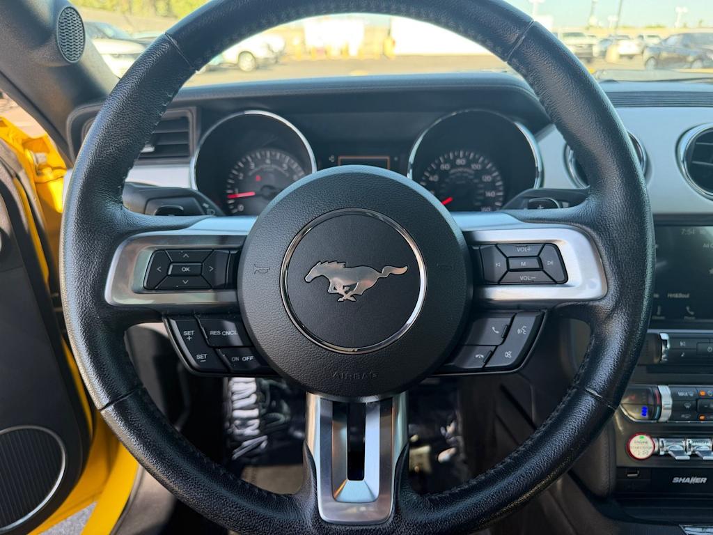 Thumbnail: 2016 Ford Mustang - 11