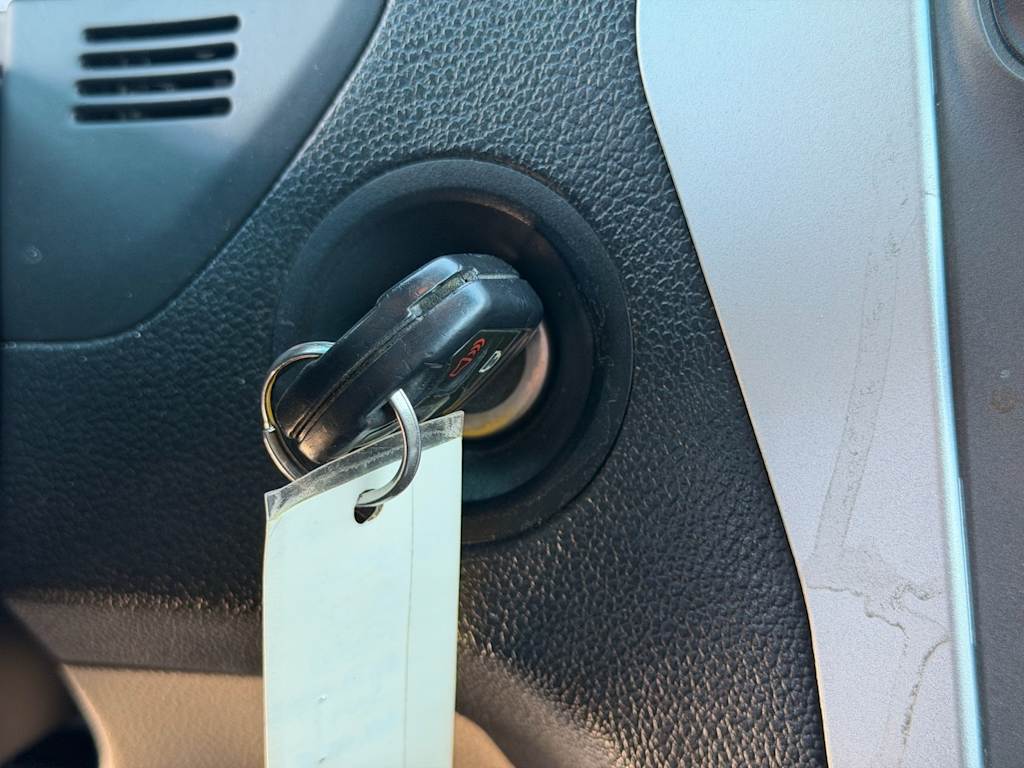 Thumbnail: 2015 Ford Explorer - 13