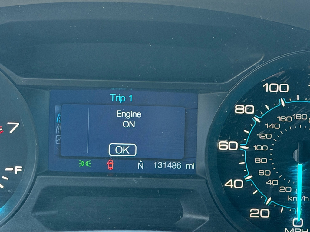 Thumbnail: 2015 Ford Explorer - 25