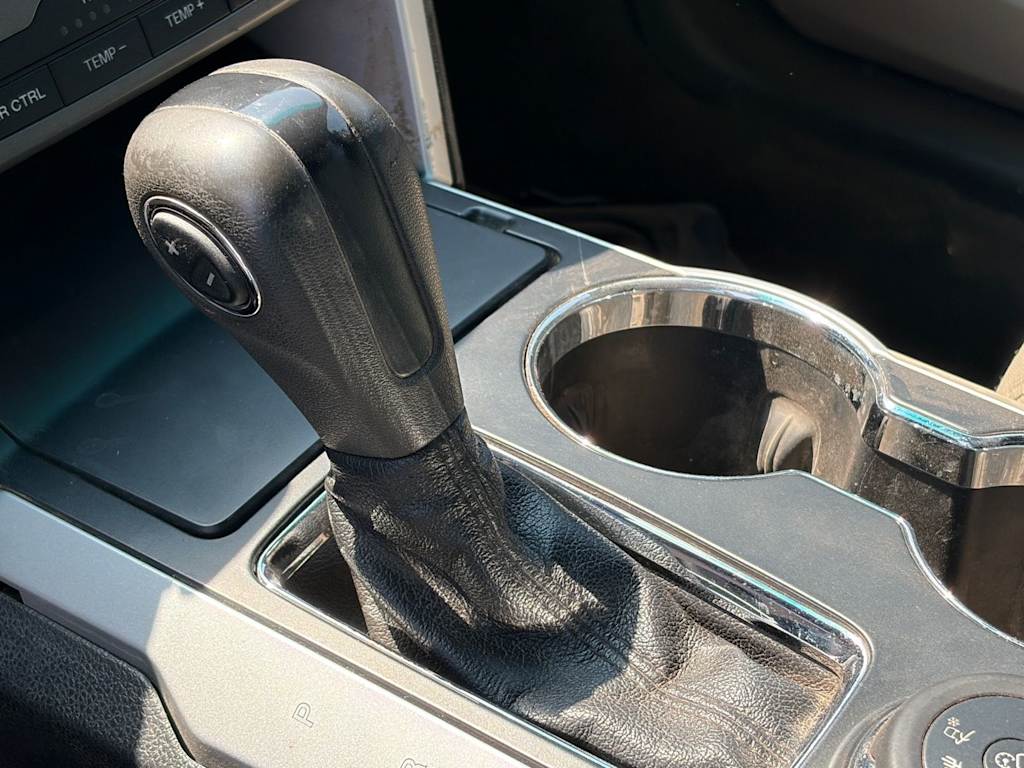 Thumbnail: 2014 Ford Explorer - 6