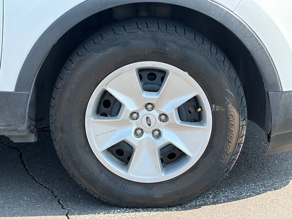 Thumbnail: 2014 Ford Explorer - 4