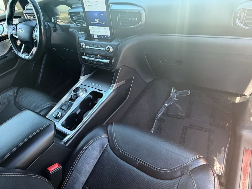 Thumbnail: 2020 Ford Explorer - 7