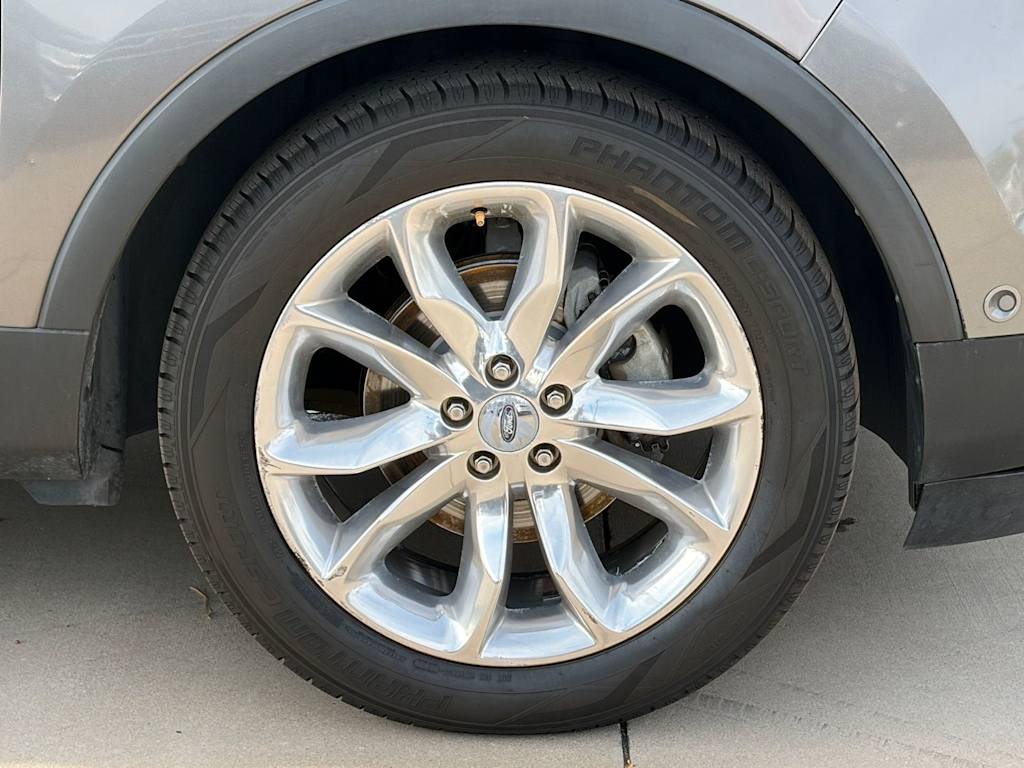 Thumbnail: 2011 Ford Explorer - 7